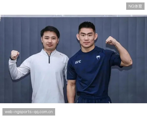 UFC拳手被打飞护齿，保护口腔安全刻不容缓